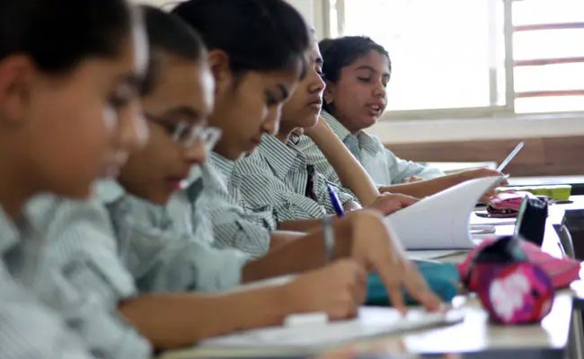 Spacious campus of Silver Bells Public School with modern architecture